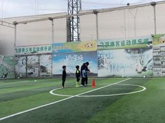 -飞梦少儿足球培训(塘桥校区)