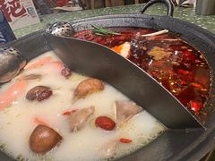 -五里关火锅(上海鑫耀·光环Live店)