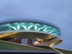 -郑东新区龙湖公共艺术中心