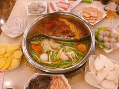 -朱氏胖子烂火锅(洪崖洞店)
