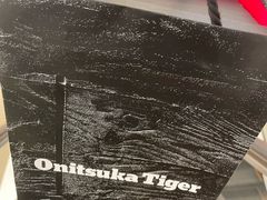 -Onitsuka Tiger(上海久光百货店)