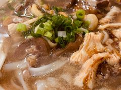 牛腰牛双莲拼圣子王河粉-荔林食店(西华路店)