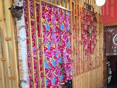 -果松木炭酸菜铜火锅·外婆参鸡汤