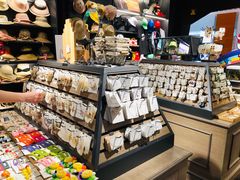 -酷乐潮玩(金桥国际店)