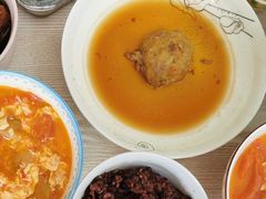 清蒸蟹黄鲍鱼狮子头-夏氏怪老头·扬州狮子头(天山西路店)