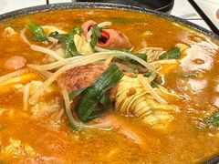 韭菜豆芽底-肥汁米蘭香港米线(长宁来福士店)