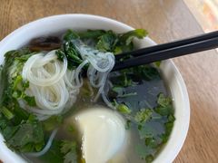 -西安大雁塔科技大学地铁站亚朵酒店