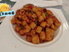 -汇泉王朝大饭店