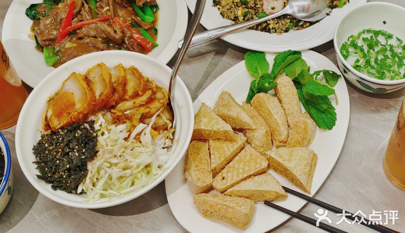 石牌桥打工人的饭堂