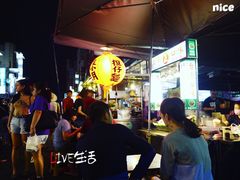 -六合夜市