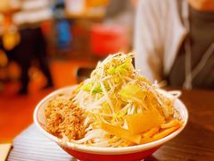 二郎系拉面-拉面莊夢語＆中华料理八椿