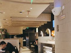 -左庭右院鲜牛肉火锅(金山万达店)