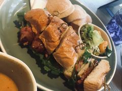 炭烧香茅猪扒三文治-CHINCHIN 青青·泰国料理(万象食家店)