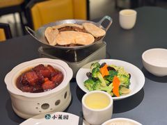 -小菜园新徽菜(青岛市南万象城店)