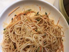 -初蓉丨遇见新川菜(亲贤街荣耀店)