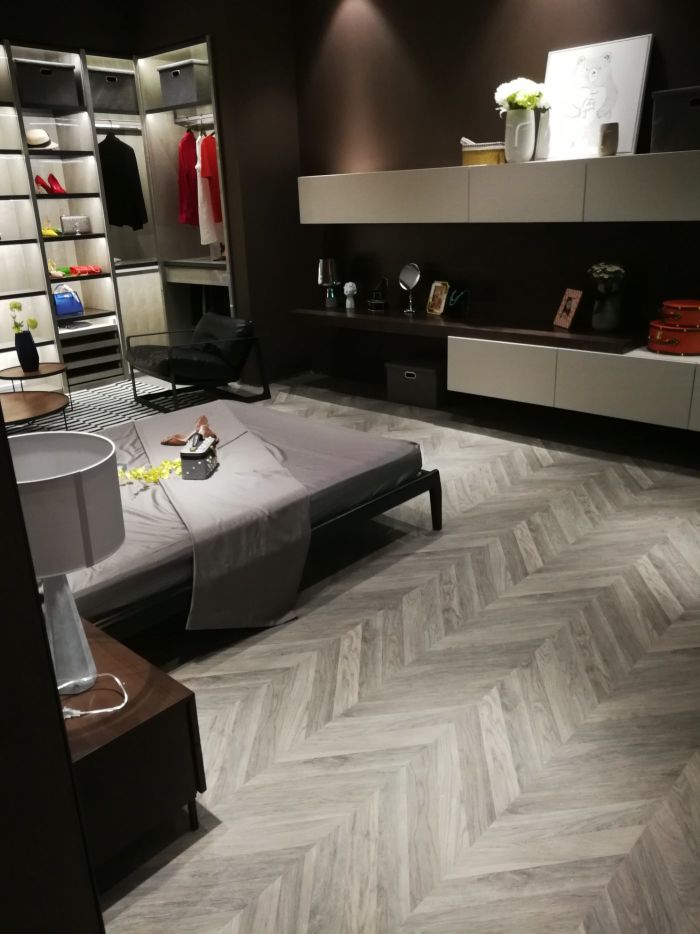 faus地板(居然之家光谷店)