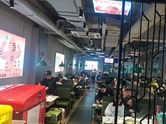 -佰人王串串香火锅(洋珠巷店)