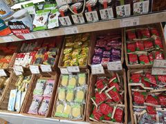 零售区-来伊份(泰冯路店)