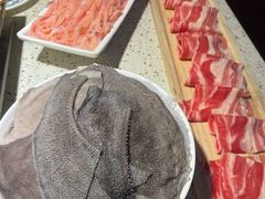 -二荆条·蜀鲜汇城市森林火锅