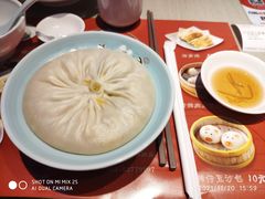 特色蟹粉汤包-穿蒸引鲜·嗲记(正大广场店)