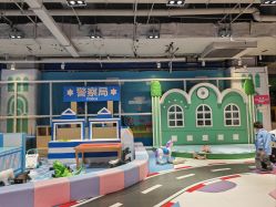 -利奥梦幻主题乐园(爱琴海购物公园店)