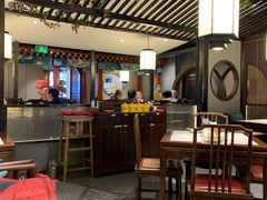 大堂-天外天烤鸭店(八角店)