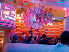 -巴特餐饮6加1音乐餐吧·新疆菜