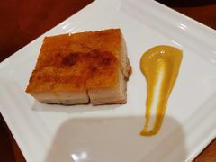 冰烧三层肉配片皮鸭-杭州JW万豪酒店-万豪中餐厅