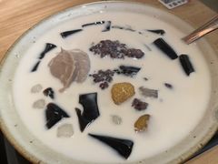 -吉小手•豆花和糖水(卧龙晓城店)