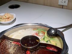 -佰人王串串香火锅(洋珠巷店)
