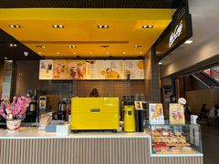-麦当劳(中二横路店)