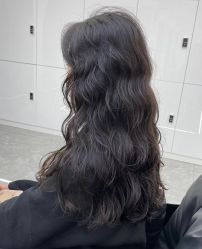 -MOVAN  HAIR莫凡匠人发型屋