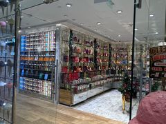 -VENCHI 闻绮(北京国贸商城店)