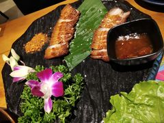 纳西烤山猪-觅山云南菜(泊富ICITY店)