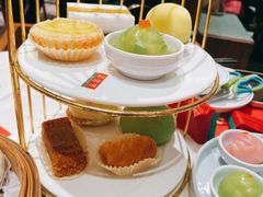 西关全家福-悦得闲广式点心茶楼(蓝鲸世界店)