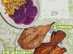 -沁屋面包店(人民东路店)