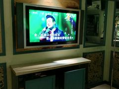 -环球梦主题KTV(曲阳生活购物中心店)