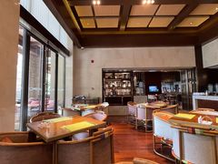 -大理实力希尔顿酒店•香全日制餐厅