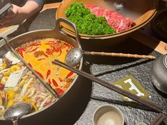 -三出山火锅(南京万象天地店)