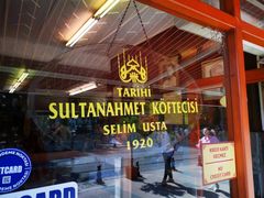-Tarihi Sultanahmet Köftecisi Selim Usta