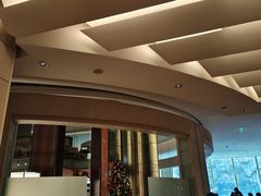 -怡咖啡海鲜自助餐厅(浦东香格里拉店)