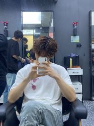 -藤野造型专业烫染接发