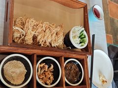 -大地烙馍村(商城路店)