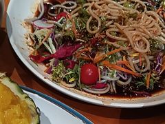 -老滇山寨•云南特色菜•地方菜•民族风情歌舞表演(金碧店)