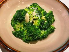 -哈布斯扒房(华发商都店)