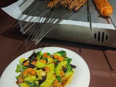 -三个大叔烤羊肉串·歌手驻唱·碳烤鲜肉(西三旗店)