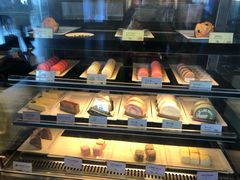 面包甜点陈列柜-麦当劳(禄口机场T2航站楼)