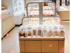 面包甜点陈列柜-好利来(龙首印象城店)