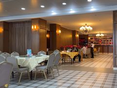 -鹏城人家海鲜酒家·23年老字号(较场尾店)