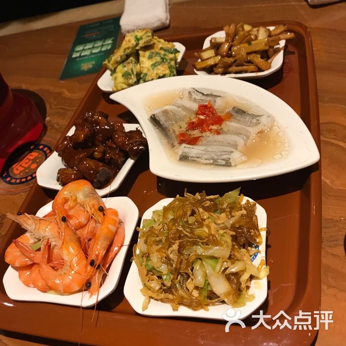 白金汉爵大酒店24小时中餐厅图片